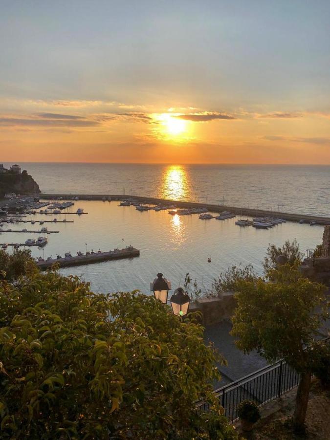 Suites Luisa Sanfelice Агрополі Екстер'єр фото